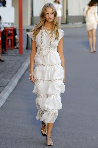 Look 42
